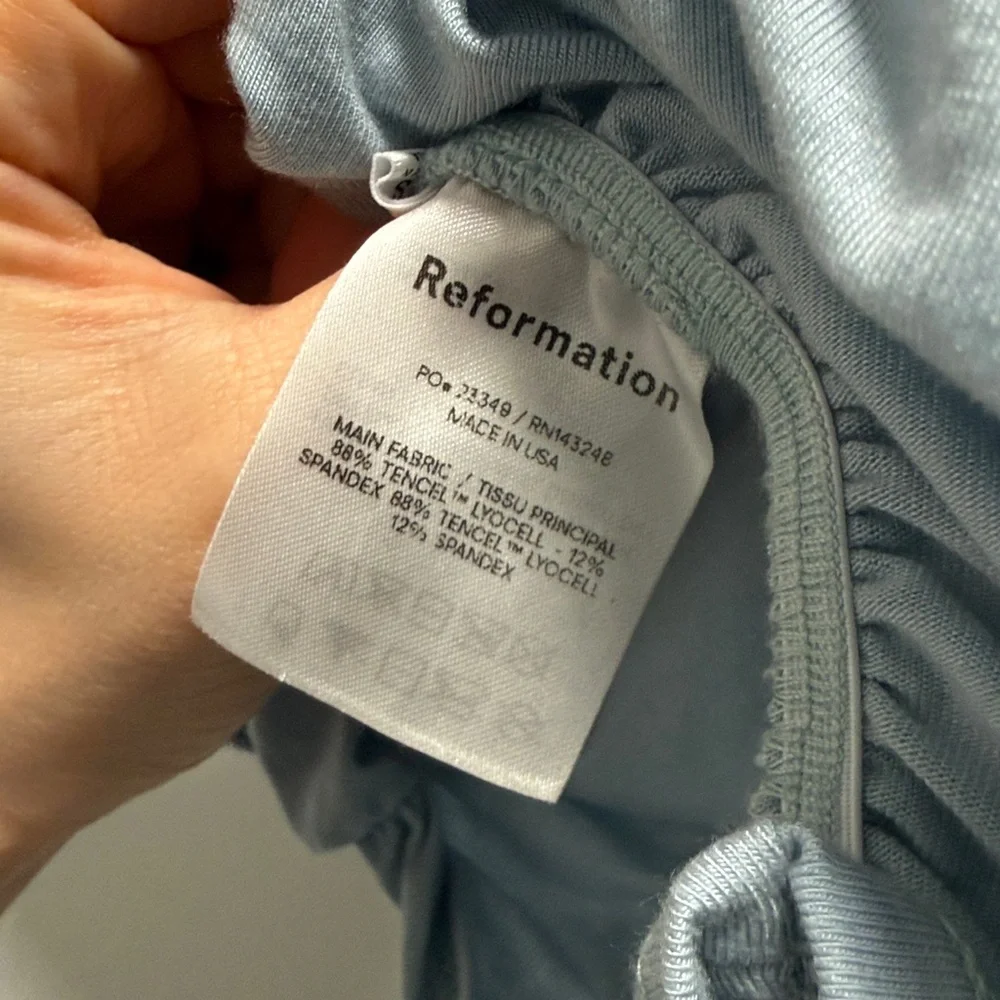 Reformation Cropped Ruched Mineral Blue Top Fallow - Picture 4 of 4